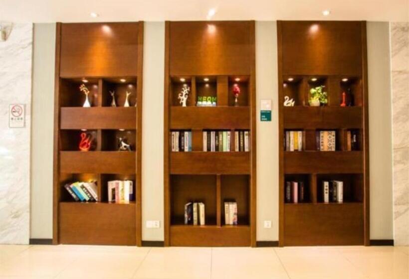 Hotel City Comfort Inn Nanning Police Academy Xianhu Food Street