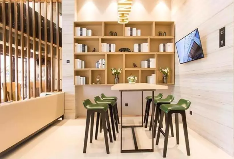 ホテル City Comfort Inn Qizhou New Bus Terminal