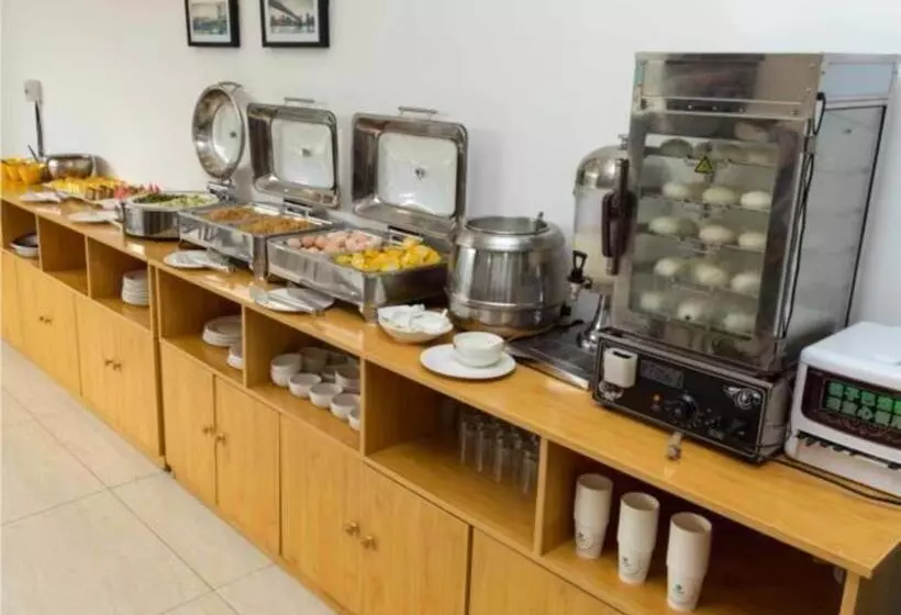 Hotelli City Comfort Inn Shaoyang Shaodong West Bus Station