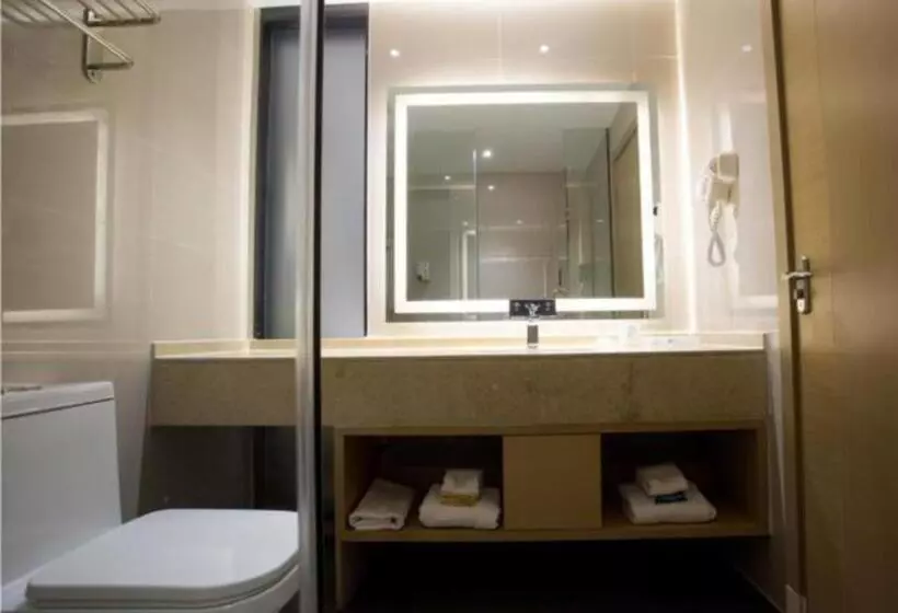 ホテル City Comfort Inn Xiangyang Gucheng Railway Station