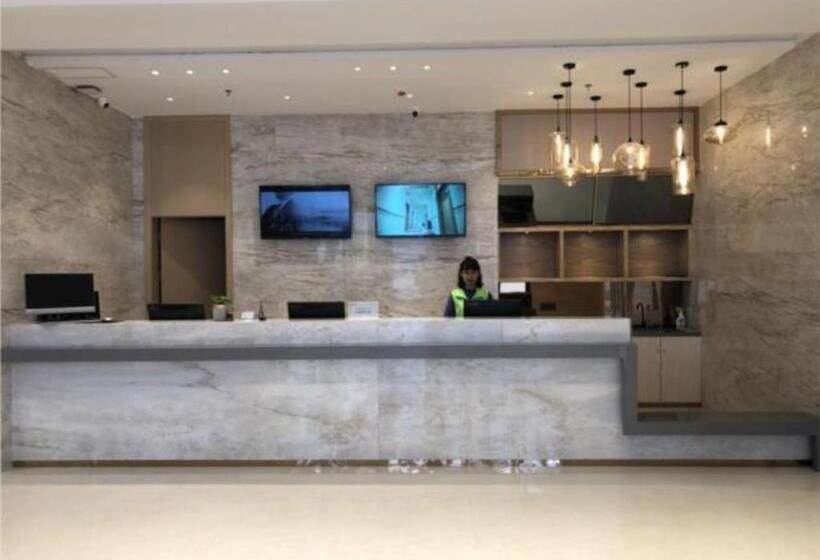 ホテル City Comfort Inn Zhongshan Banfu