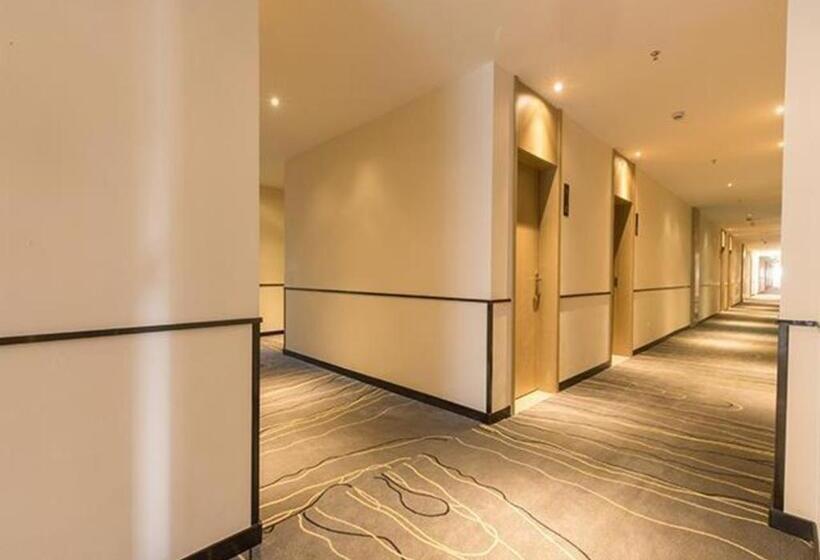 Otel City Comfort Inn Zhongshan Tanzhou Jindouwan Passenger Terminal