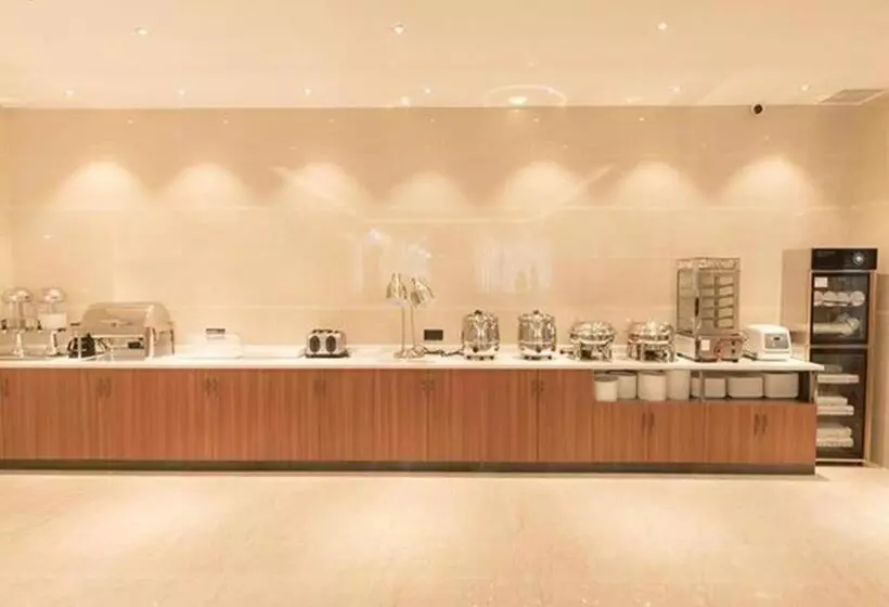 Hotelli City Comfort Inn Zhongshan Tanzhou Jindouwan Passenger Terminal