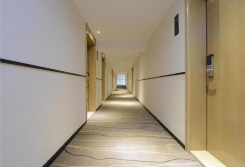 호텔 City Comfort Inn Zunyi Meeting Site Medical College