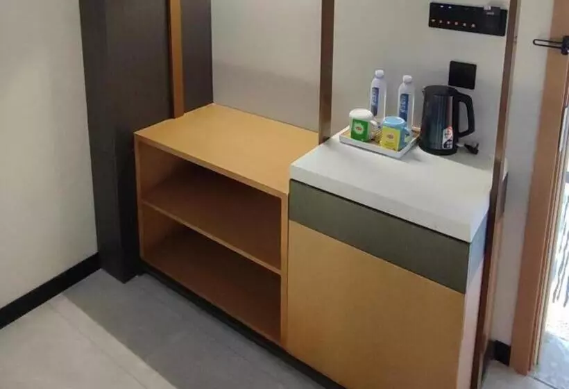 Hotelli Green Tree Inn Hebei Cangzhou Hejian Middle Shijing Road