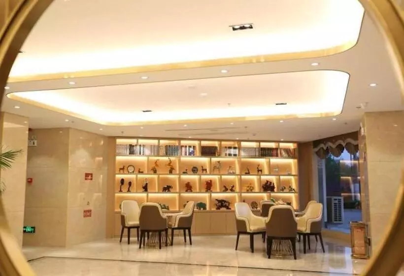 Hotelli Greentree Inn Express Linyi Tangtou Hot Spring Guantang Street