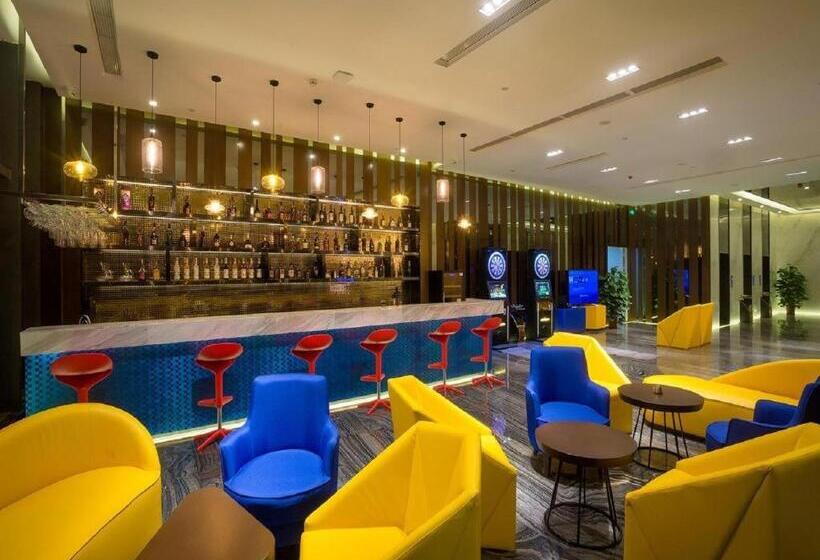 Hôtel Zmax Qingyuan Guangqing Railway Station