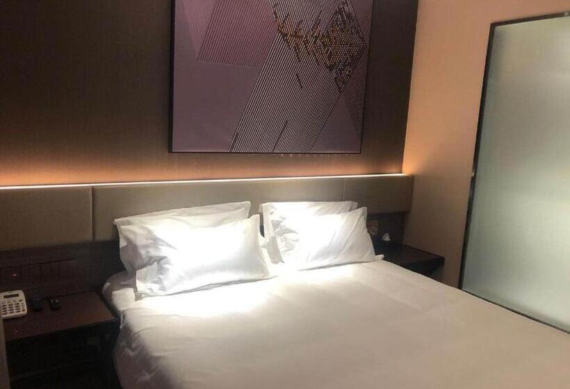 Iu Hotel Lanzhou New District Airport Ruiling International