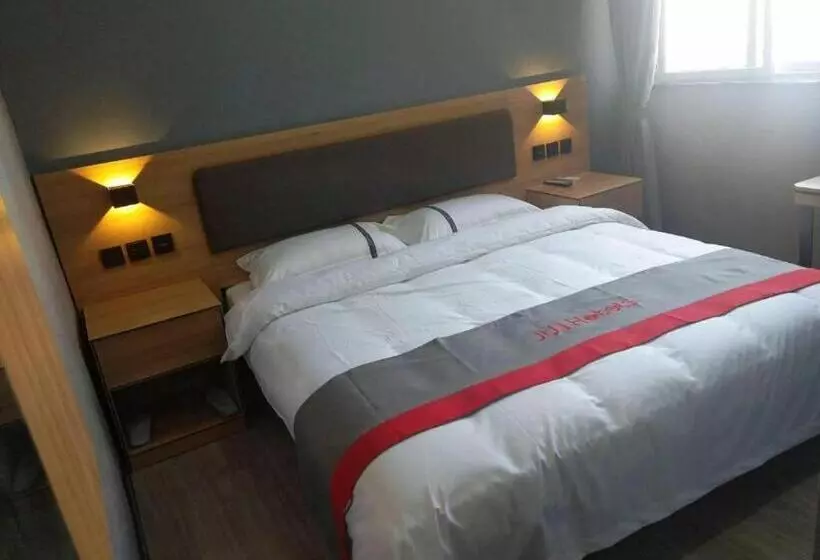 Jun Hotel Henan Sanmenxia Dennis Plaza