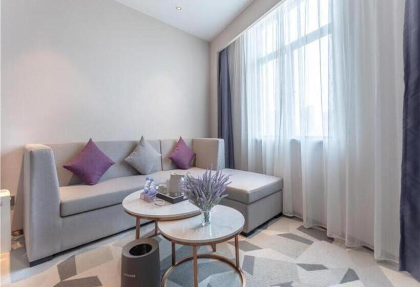 Lavande Hotel Huazhou Beijing Road