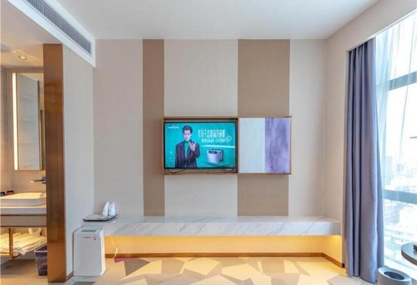 Lavande Hotel Huazhou Beijing Road