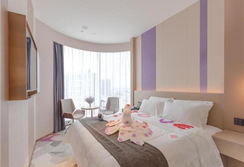 Lavande Hotel Huazhou Beijing Road