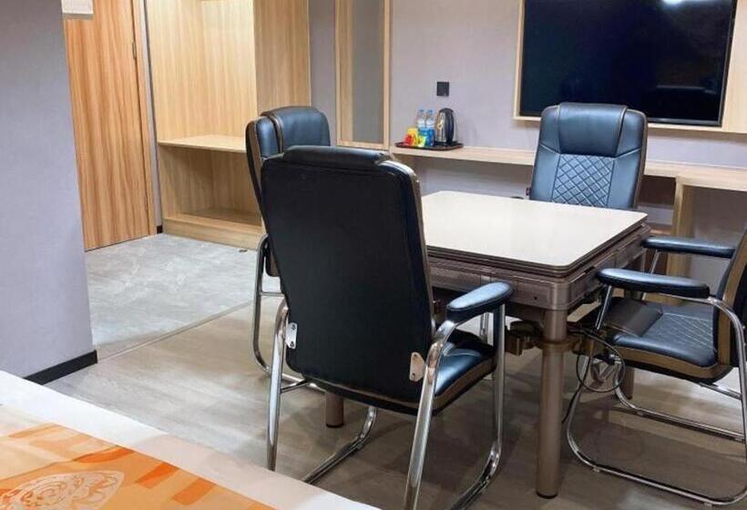 Shell Hotel Shanghai Jiading District Waigang