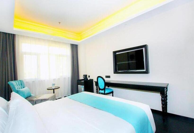 Xana Hotelle Beijing Songjiazhuang Metro Station