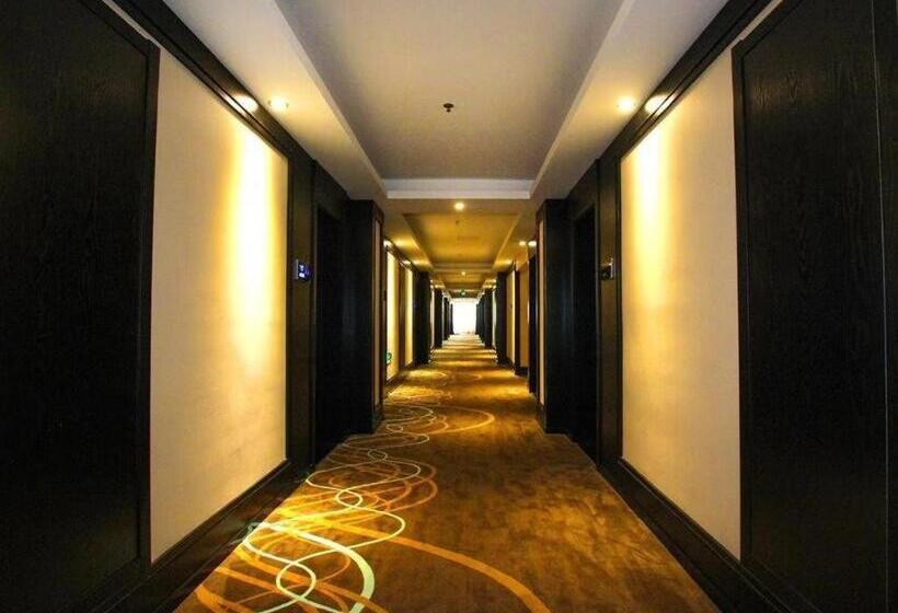 Xana Hotelle Beijing Songjiazhuang Metro Station