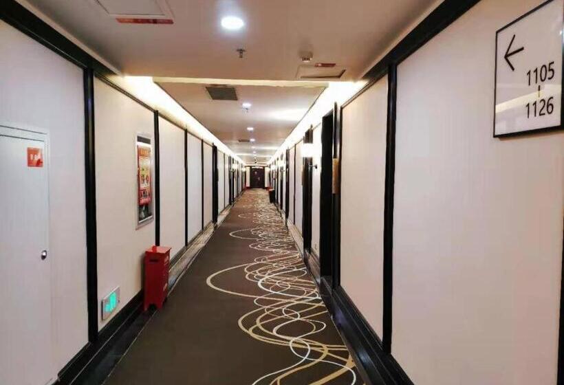 Xana Hotelle Urumqi People Daximen Road