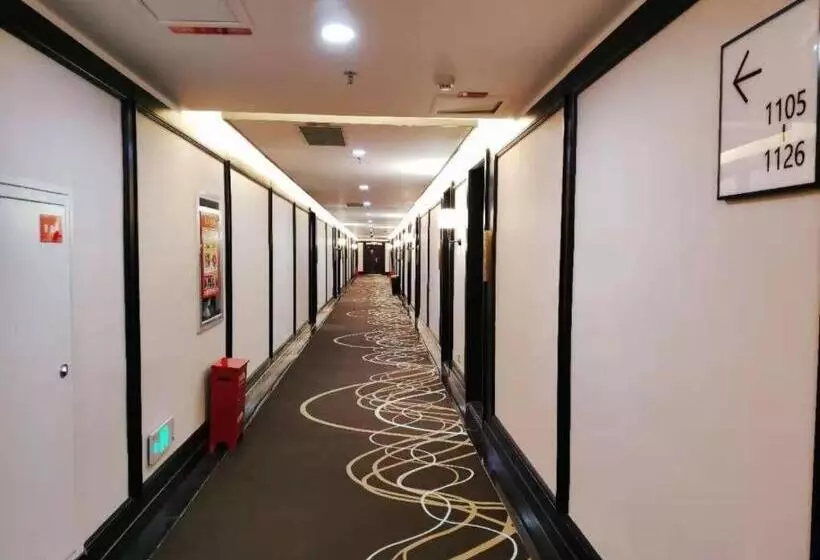 Xana Hotelle Urumqi People Daximen Road