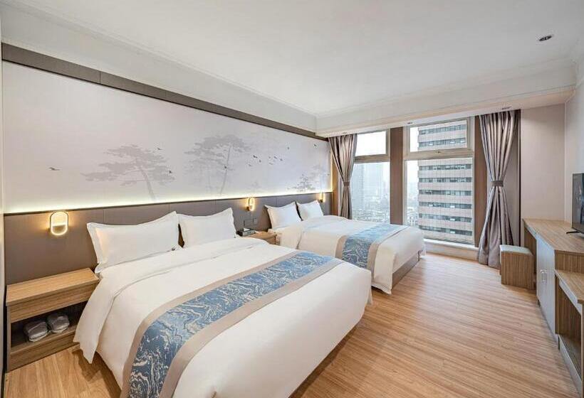 Evening Breeze Hotel 晚风酒店