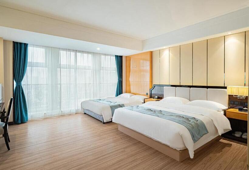 Evening Breeze Hotel 晚风酒店