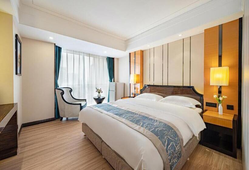 Evening Breeze Hotel 晚风酒店