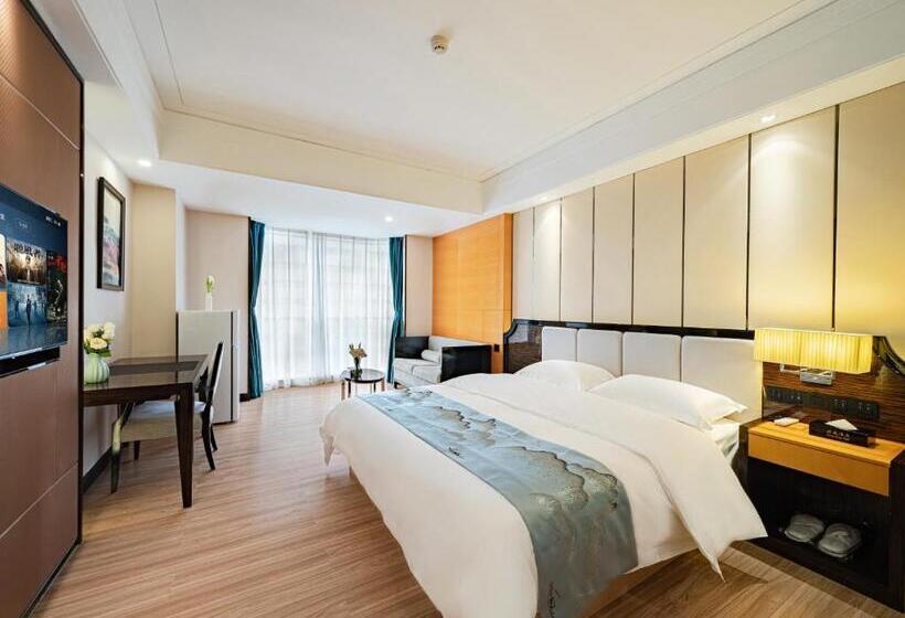 Evening Breeze Hotel 晚风酒店