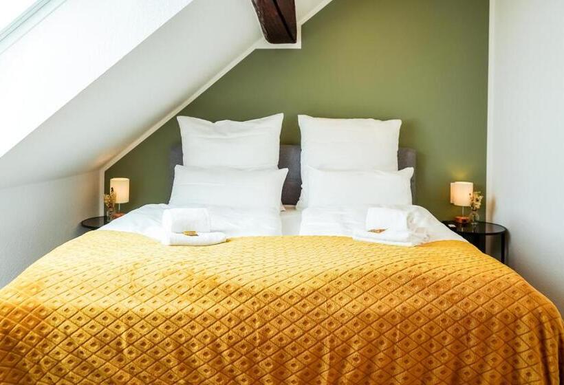 7seas Comfort Aparthotel Homburg 24h Digital Check In & Free Parking