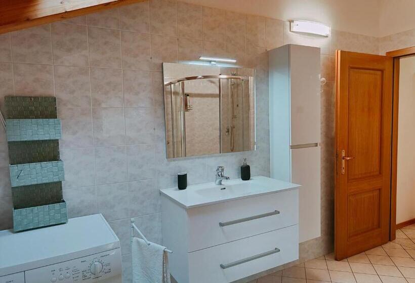 ベッドアンドブレックファースト Holidays