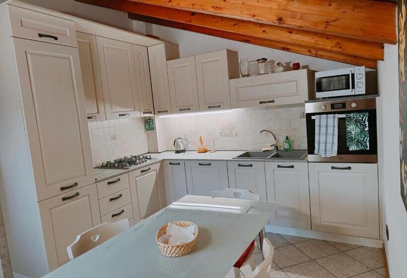 ベッドアンドブレックファースト Holidays