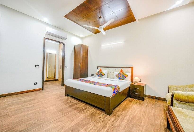 בית מלון כפרי Happy Feet Luxury Home Stay, Dehradun