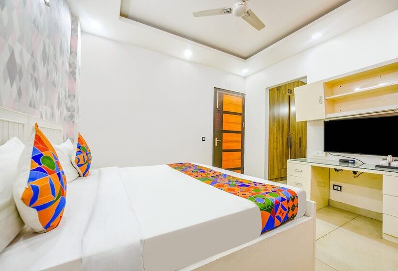 בית מלון כפרי Happy Feet Luxury Home Stay, Dehradun