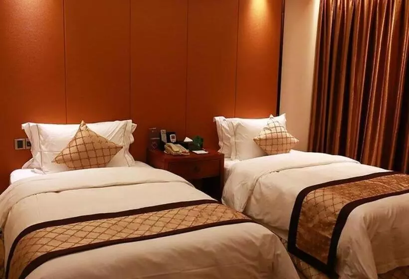 Hotel Auspicious