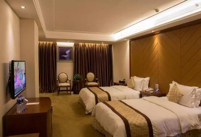 Hotel Auspicious