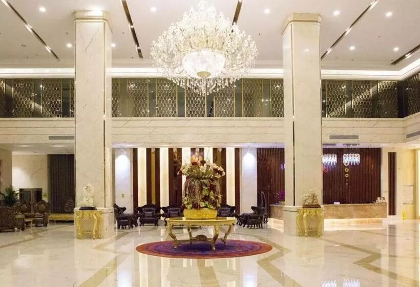 Hotel Auspicious