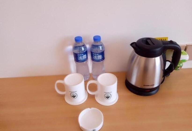 Otel Greentree Inn Shangrao Qianshan Hekou Old Town Xinjiang Longting Shell