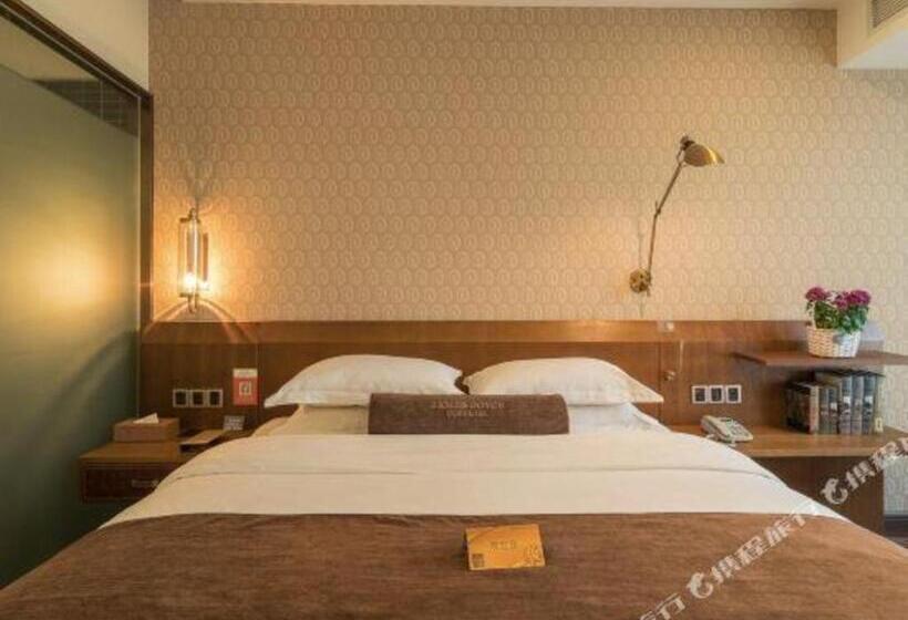 Hotel James Joyce Coffetel Xishuangbanna Poshui Square Manjinglan Ancient City