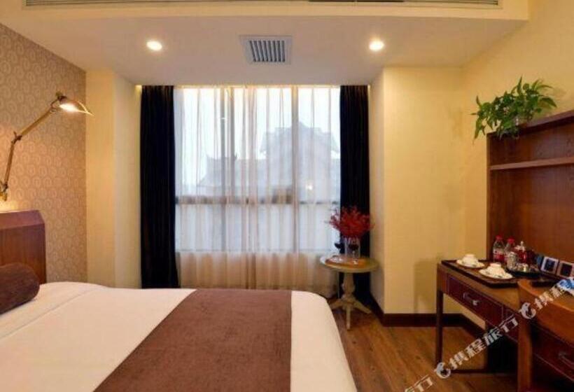 Hotel James Joyce Coffetel Xishuangbanna Poshui Square Manjinglan Ancient City