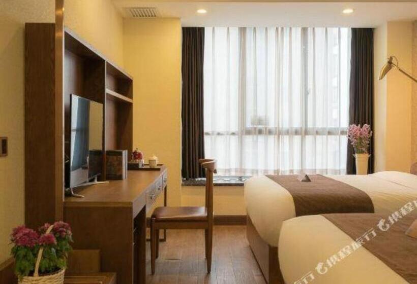 Hotel James Joyce Coffetel Xishuangbanna Poshui Square Manjinglan Ancient City