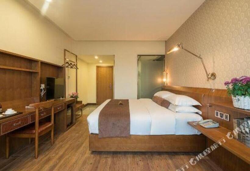 Hotel James Joyce Coffetel Xishuangbanna Poshui Square Manjinglan Ancient City