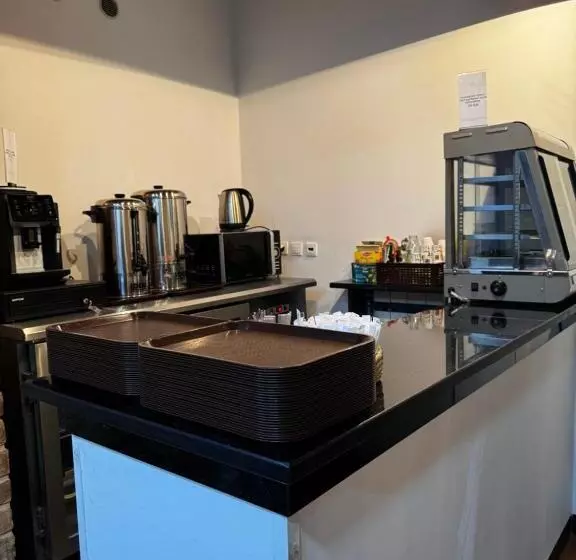 هتل Nelson   Bab El Oued