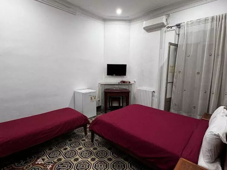 هتل Nelson   Bab El Oued