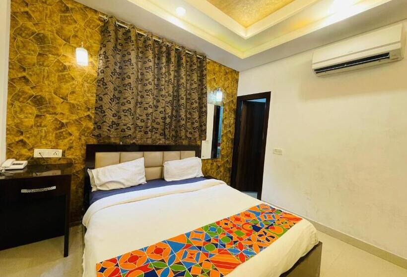 호텔 Samovar Premium