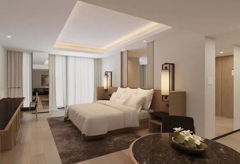 ホテル Tentrem Jakarta