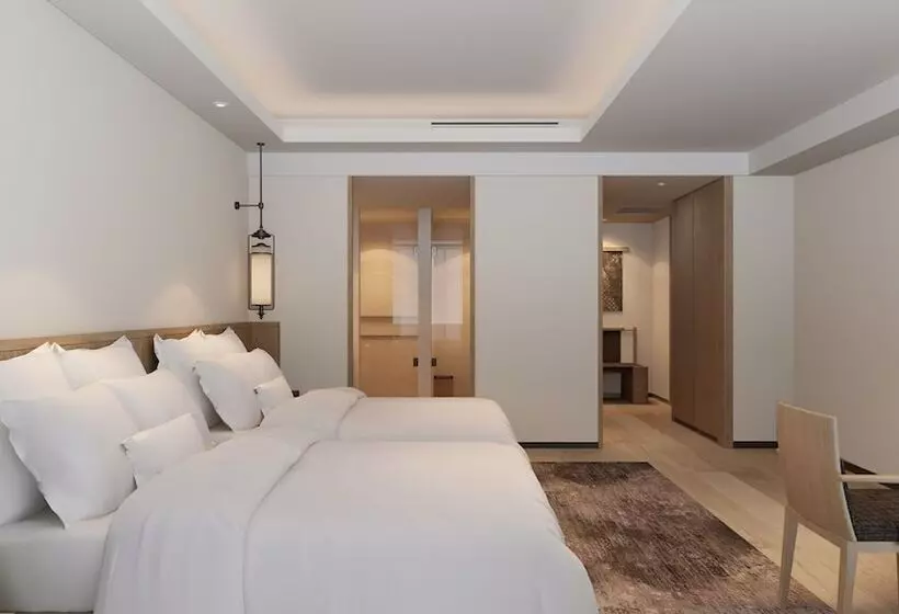 ホテル Tentrem Jakarta