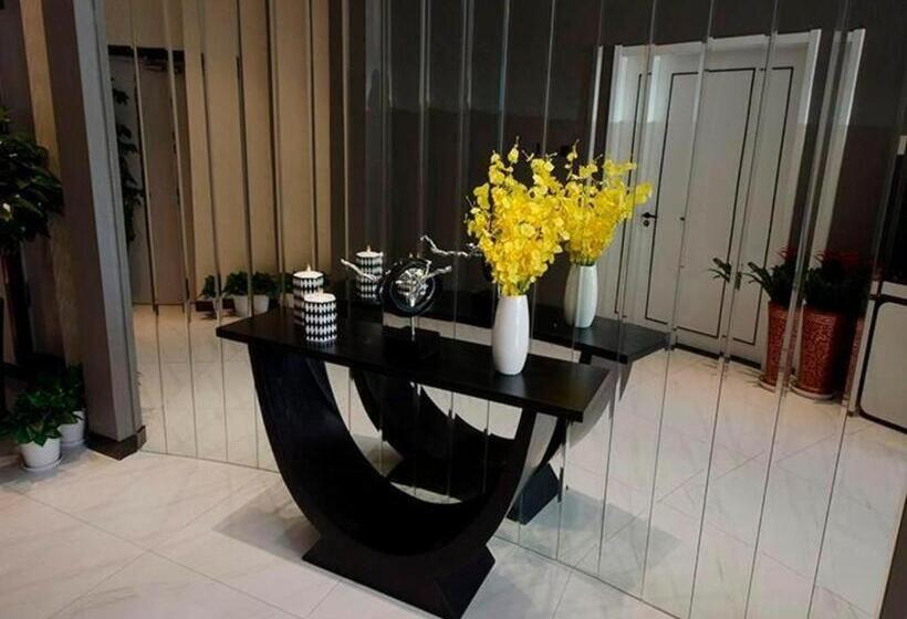 בית מלון כפרי Xana Lite Korla Xiangli Avenue Food Street