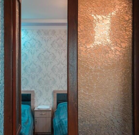 تختخواب و صبحانه Kochants Guesthouse