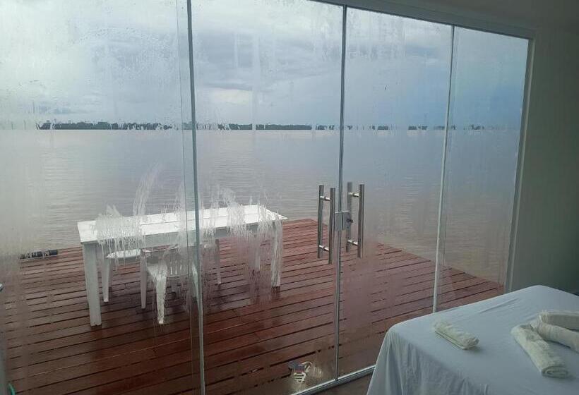 پانسیون Ilha Da Fantasia Suite Aquários