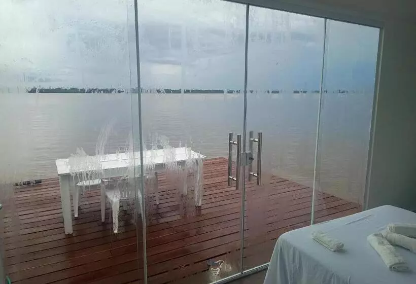 ペンション Ilha Da Fantasia Suite Aquários
