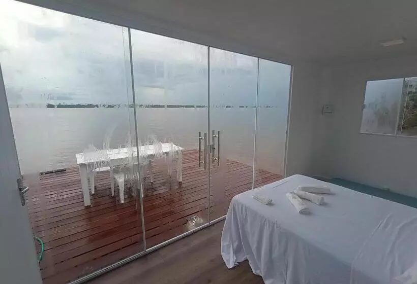 ペンション Ilha Da Fantasia Suite Aquários