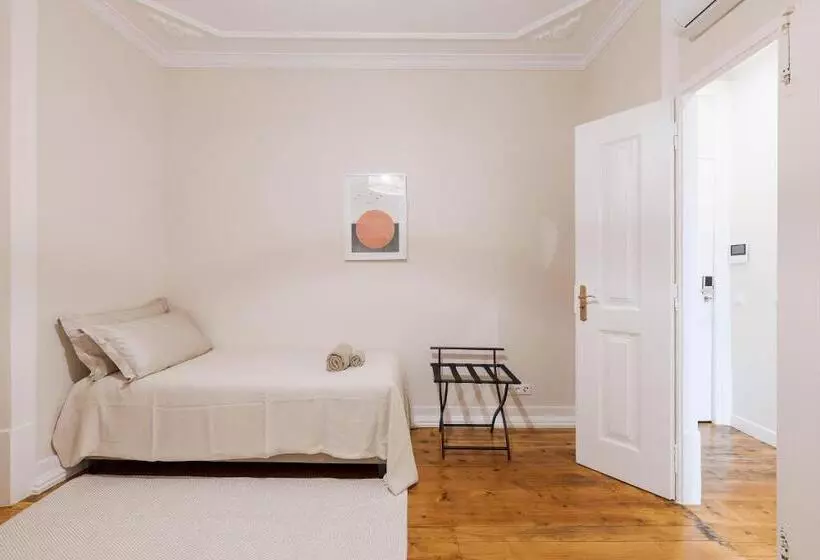 Santa Maria Rooms and Apartments