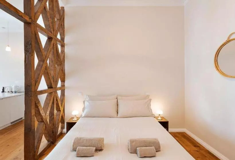 Santa Maria Rooms and Apartments